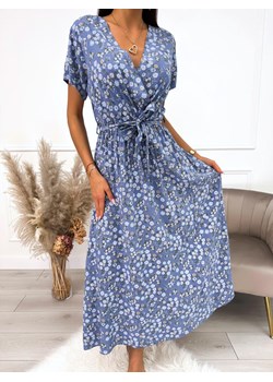Błękitna Sukienka Maxi w Kwiaty ze sklepu ModnaKiecka.pl w kategorii Sukienki - zdjęcie 173131436