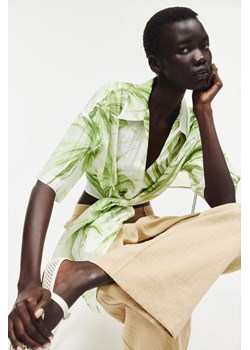 H & M - Bluzka z wiązanym detalem - Biały ze sklepu H&M w kategorii Koszule damskie - zdjęcie 173134899