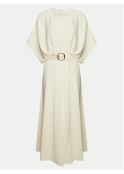 Imperial Sukienka koktajlowa ADJUHDFC Beżowy Regular Fit ze sklepu MODIVO w kategorii Sukienki - zdjęcie 173138496
