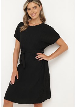 Czarna Sukienka pudełkowa z Materiałowym Paskiem Imoolia ze sklepu Born2be Odzież w kategorii Sukienki - zdjęcie 173140346
