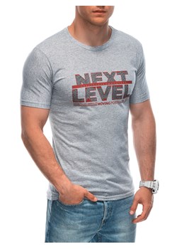 T-shirt męski z nadrukiem 1960S - szary ze sklepu Edoti w kategorii T-shirty męskie - zdjęcie 173276645