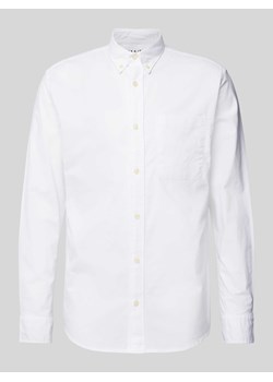 Koszula casualowa o kroju slim fit z kieszenią na piersi model ‘BROOK OXFORD’ ze sklepu Peek&Cloppenburg  w kategorii Koszule męskie - zdjęcie 173278826
