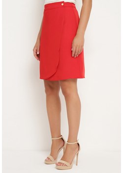 Czerwona Kopertowa Spódnica Zapinana na Napy z Wysokim Stanem Glissanda ze sklepu Born2be Odzież w kategorii Spódnice - zdjęcie 173283098