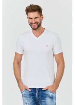 GUESS Biały t-shirt Core Tee Str, Wybierz rozmiar XXL ze sklepu outfit.pl w kategorii T-shirty męskie - zdjęcie 173284357