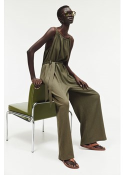 H & M - Kombinezon z wiązanym paskiem - Zielony ze sklepu H&M w kategorii Kombinezony damskie - zdjęcie 173289549