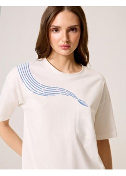 Koszulka KALSJA Off White XS ze sklepu Diverse w kategorii Bluzki damskie - zdjęcie 173291048