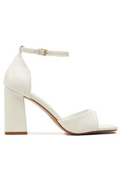 Sandały ONLY Shoes Onlalyx-26 15335550 Biały ze sklepu eobuwie.pl w kategorii Sandały damskie - zdjęcie 173293799