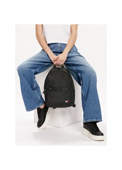 Plecak Tommy Jeans Tjw Ess Daily Backpack AW0AW15816 Czarny ze sklepu eobuwie.pl w kategorii Plecaki - zdjęcie 173293839