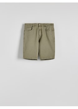 Reserved - Jeansowe szorty regular fit - zielony ze sklepu Reserved w kategorii Spodenki męskie - zdjęcie 173297569