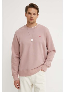 Levi&apos;s bluza męska kolor różowy gładka ze sklepu ANSWEAR.com w kategorii Bluzy męskie - zdjęcie 173301929