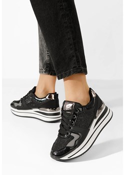 Czarne sneakersy na platformie Daisie ze sklepu Zapatos w kategorii Buty sportowe damskie - zdjęcie 173304576