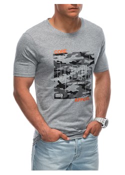 T-shirt męski z nadrukiem 1951S - szary ze sklepu Edoti w kategorii T-shirty męskie - zdjęcie 173307817