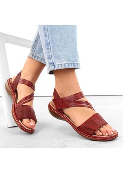 Skórzane komfortowe sandały damskie na rzepy czerwone Rieker 65964-35 ze sklepu ButyModne.pl w kategorii Sandały damskie - zdjęcie 173311856