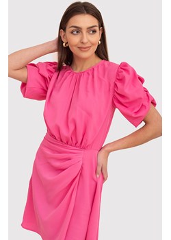 Różowa sukienka mini z bufiastym rękawem DA1779, Kolor różowy, Rozmiar L, AX Paris ze sklepu Primodo w kategorii Sukienki - zdjęcie 173314095
