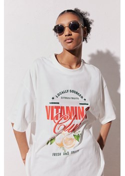 H & M - T-shirt oversize z motywem - Biały ze sklepu H&M w kategorii Bluzki damskie - zdjęcie 173320288