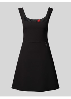 Sukienka mini z dodatkiem wiskozy model ‘Kasanka’ ze sklepu Peek&Cloppenburg  w kategorii Sukienki - zdjęcie 173321085