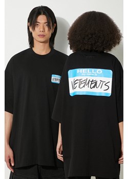 VETEMENTS t-shirt bawełniany My Name Is Vetements kolor czarny z nadrukiem UE64TR130B ze sklepu PRM w kategorii T-shirty męskie - zdjęcie 173339109