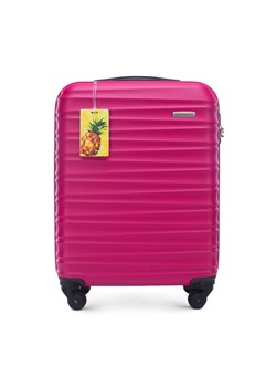 Mała walizka z ABS - u z identyfikatorem różowa ze sklepu WITTCHEN w kategorii Walizki - zdjęcie 173352738