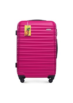 Średnia walizka z ABS - u z identyfikatorem różowa ze sklepu WITTCHEN w kategorii Walizki - zdjęcie 173352825