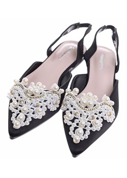 Czarne płaskie sandały z perełkami /F8-2 16361 G079/ ze sklepu Pantofelek24.pl w kategorii Sandały damskie - zdjęcie 173353818