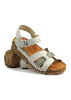 Skórzane sandały damskie na koturnie  - Wasak 0719, biale ze sklepu ulubioneobuwie w kategorii Sandały damskie - zdjęcie 173354627
