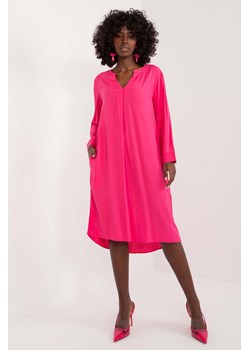 Różowa sukienka koszulowa oversize Sublevel z wiskozy ze sklepu 5.10.15 w kategorii Sukienki - zdjęcie 173362105