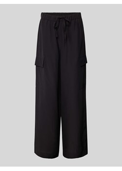 Spodnie materiałowe z szeroką nogawką z kieszeniami cargo ze sklepu Peek&Cloppenburg  w kategorii Spodnie damskie - zdjęcie 173371288