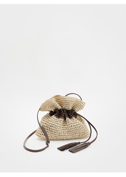 Reserved - Pleciona torebka kopertówka - kremowy ze sklepu Reserved w kategorii Torebki damskie - zdjęcie 173373369