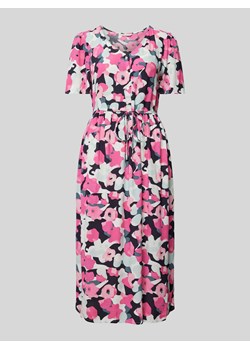 Sukienka midi z wiązanym paskiem ze sklepu Peek&Cloppenburg  w kategorii Sukienki - zdjęcie 173377277