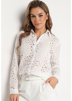 Biała Koszula z Haftowanej Tkaniny Zapinana na Guziki Ziretta ze sklepu Born2be Odzież w kategorii Koszule damskie - zdjęcie 173382476
