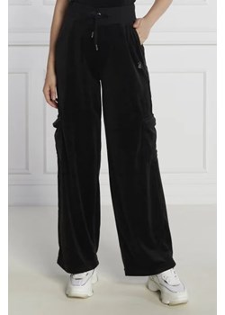 Juicy Couture Spodnie dresowe AUDREE | Loose fit ze sklepu Gomez Fashion Store w kategorii Spodnie damskie - zdjęcie 173384878