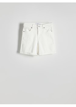 Reserved - Szorty jeansowe - biały ze sklepu Reserved w kategorii Szorty - zdjęcie 173385379