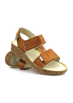 Skórzane sandały damskie na rzepy - Helios 136, jasnobrązowe ze sklepu ulubioneobuwie w kategorii Sandały damskie - zdjęcie 173386067