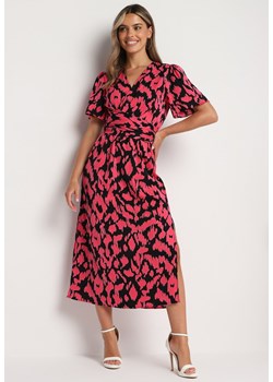 Czarno-Różowa Kopertowa Sukienka z Gumką w Pasie i Materiałowym Paskiem z Ozdobnymi Wycięciami Agea ze sklepu Born2be Odzież w kategorii Sukienki - zdjęcie 173391469