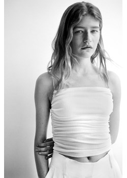 H & M - Drapowany top na ramiączkach - Biały ze sklepu H&M w kategorii Bluzki damskie - zdjęcie 173396395