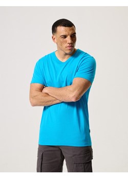 Koszulka VIGOR J. Niebieski M ze sklepu Diverse w kategorii T-shirty męskie - zdjęcie 173397678