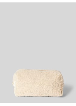 Kosmetyczka z futerka model ‘Ecru teddy’ ze sklepu Peek&Cloppenburg  w kategorii Kosmetyczki damskie - zdjęcie 173409588