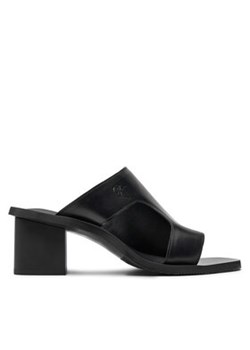 Calvin Klein Jeans Klapki 5 Heel Sandal Lh Mg Mtl YW0YW01500 Czarny ze sklepu MODIVO w kategorii Klapki damskie - zdjęcie 173410537
