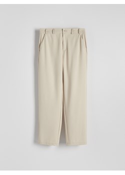Reserved - Dzianinowe spodnie wide leg - kremowy ze sklepu Reserved w kategorii Spodnie męskie - zdjęcie 173412269