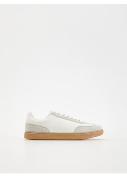 Reserved - Sneakersy z łączonych materiałów - biały ze sklepu Reserved w kategorii Buty sportowe męskie - zdjęcie 173433529