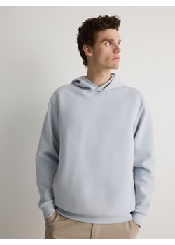 Reserved - Bluza z minimalistycznym nadrukiem - jasnoniebieski ze sklepu Reserved w kategorii Bluzy męskie - zdjęcie 173433698