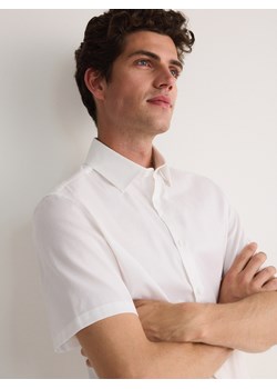 Reserved - Bawełniana koszula regular fit - biały ze sklepu Reserved w kategorii Koszule męskie - zdjęcie 173436537