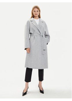 Calvin Klein Płaszcz wełniany K20K207089 Szary Regular Fit ze sklepu MODIVO w kategorii Płaszcze damskie - zdjęcie 173438105
