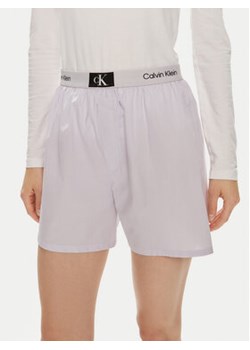 Calvin Klein Underwear Szorty piżamowe 000QS6972E Fioletowy Relaxed Fit ze sklepu MODIVO w kategorii Piżamy damskie - zdjęcie 173438215