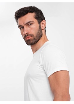 Męski klasyczny bawełniany T-shirt BASIC - biały V4 OM-TSBS-0146 ze sklepu ombre w kategorii T-shirty męskie - zdjęcie 173438377
