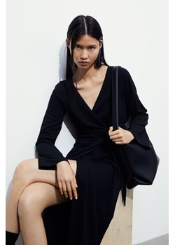 H & M - Kopertowa sukienka z dżerseju - Czarny ze sklepu H&M w kategorii Sukienki - zdjęcie 173445237