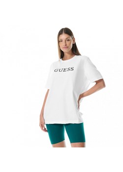 Damski t-shirt oversize Guess Athena Maxi T-shirt - biały ze sklepu Sportstylestory.com w kategorii Bluzki damskie - zdjęcie 173446035