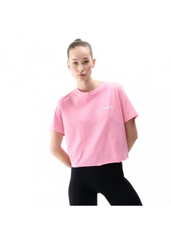 Damski t-shirt z nadrukiem Guess Skylar - różowy ze sklepu Sportstylestory.com w kategorii Bluzki damskie - zdjęcie 173446065