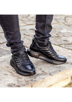 Czarne sneakersy SIMON ze sklepu Domenoshoes w kategorii Buty sportowe męskie - zdjęcie 173450619