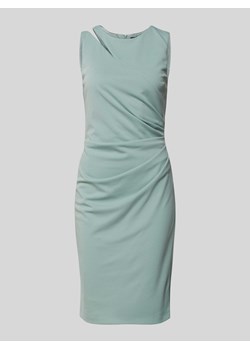 Sukienka koktajlowa o długości do kolan z wycięciem ze sklepu Peek&Cloppenburg  w kategorii Sukienki - zdjęcie 173460417